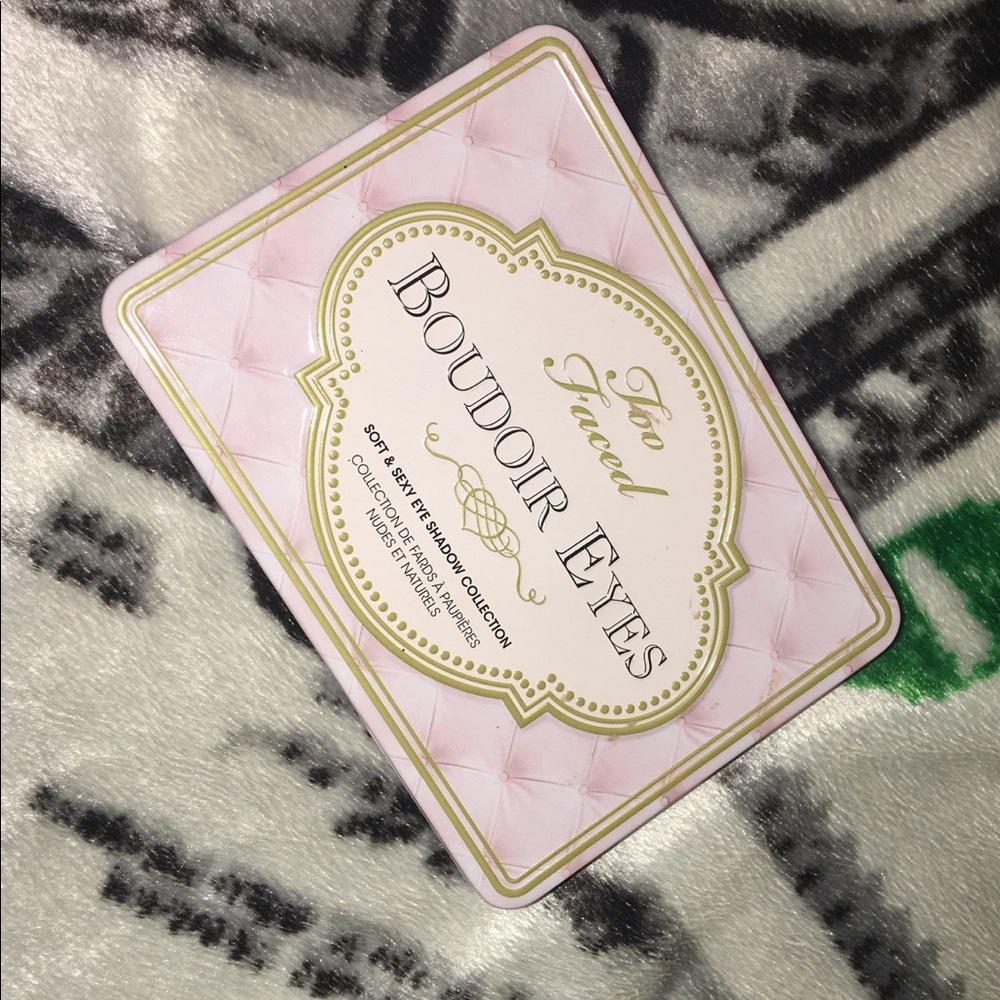 Too Faced Boudoir Eyes palette