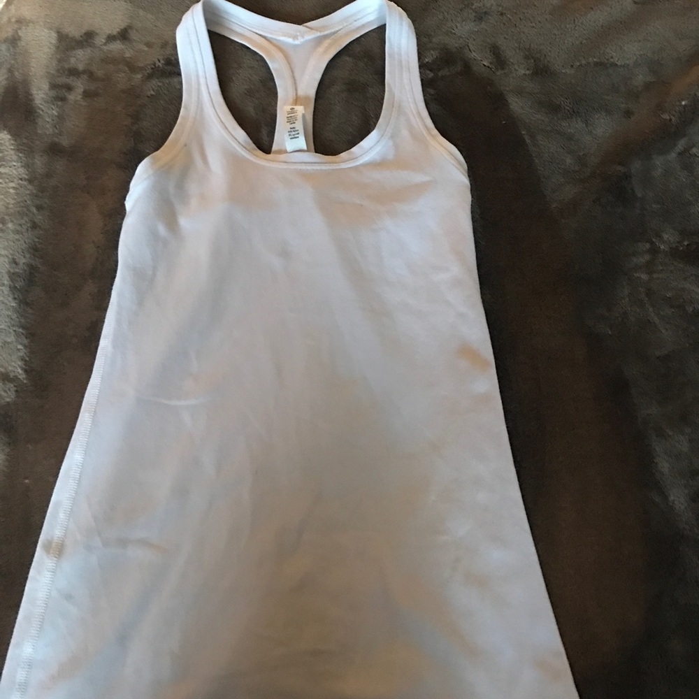 lululemon " cool racerback 2  " in white . size 2