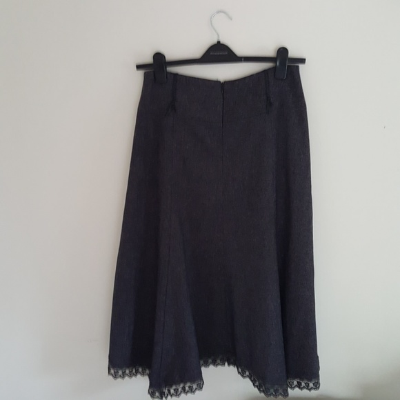 Pretty skirt - Picture 4 of 5