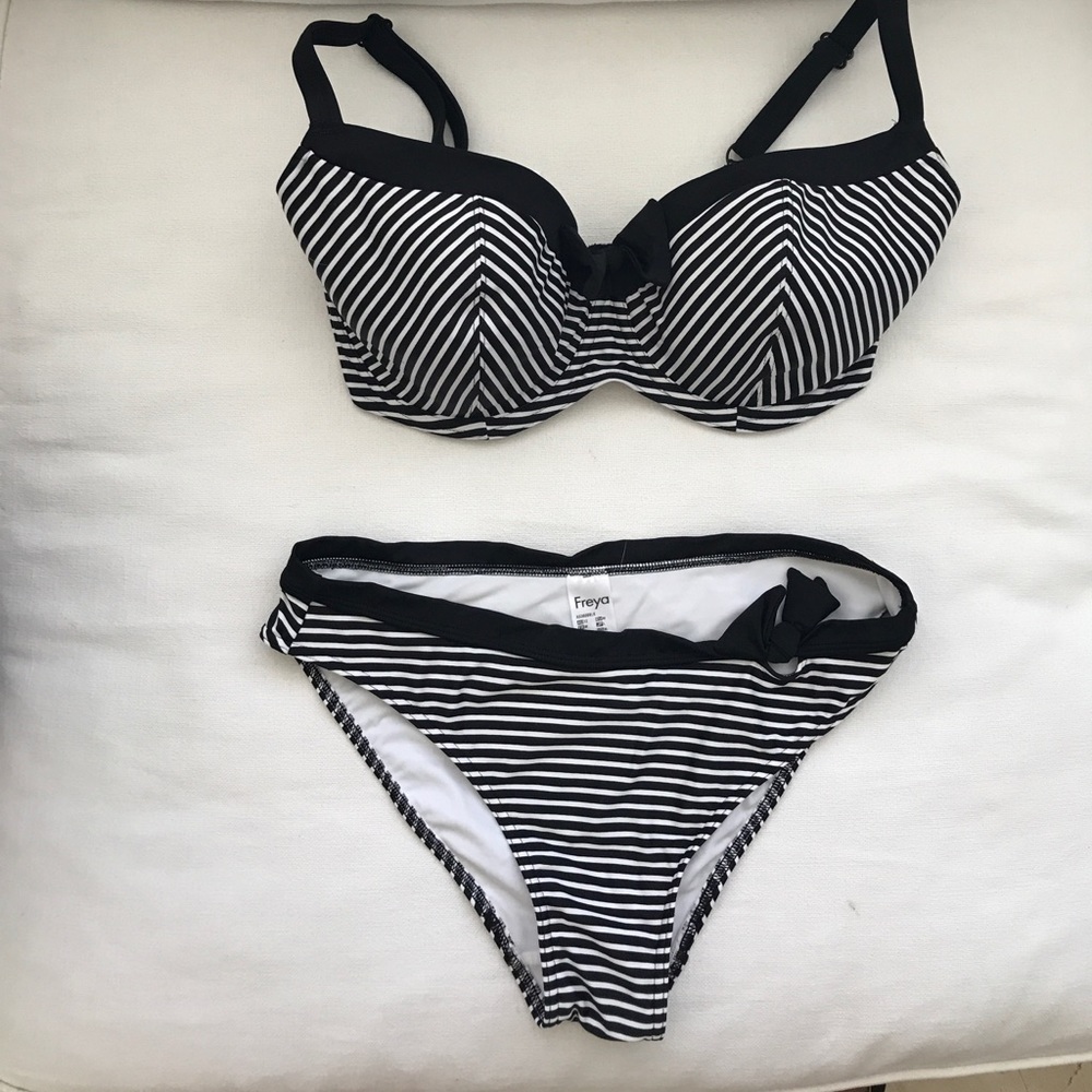 FREYA Tootsie Bikini 34G /Medium