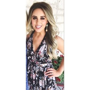 Morning Lavender Ariana Black Floral Maxi Dress
