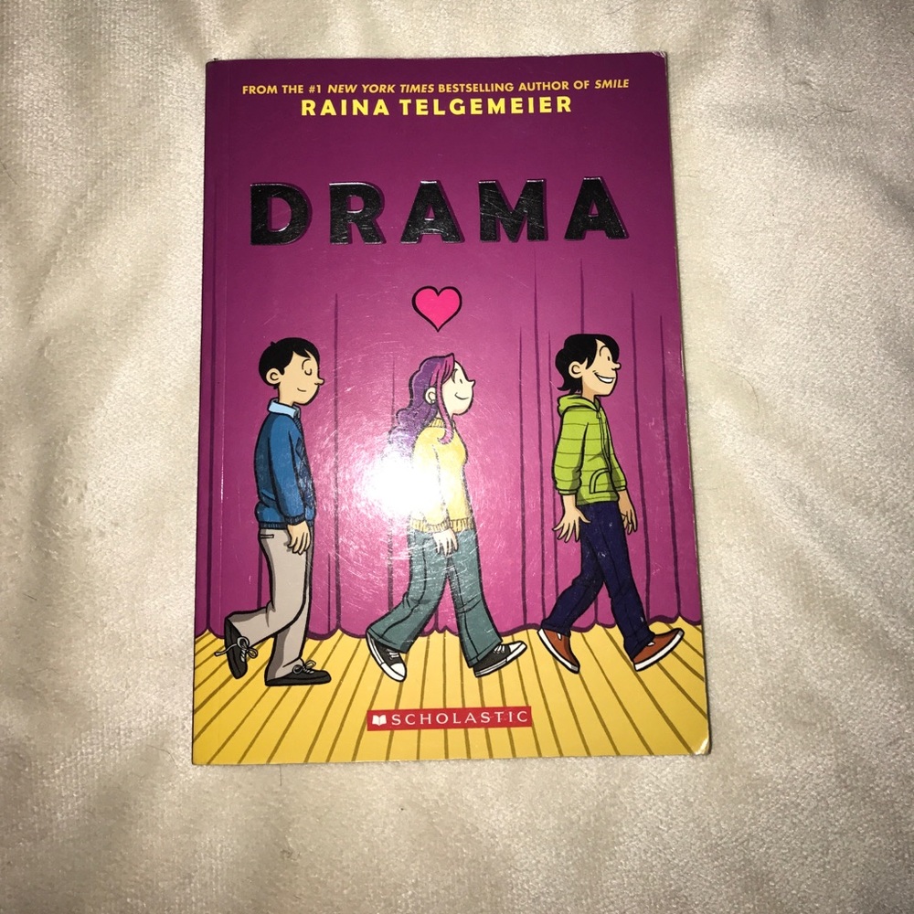 Books - Picture 2 of 8