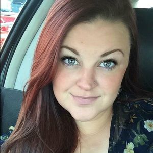 Meet your Posher, Marissa