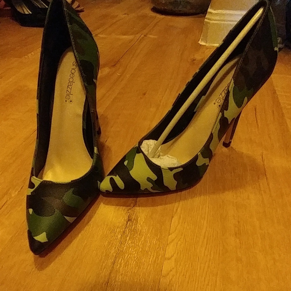 Camo heel - Picture 1 of 2