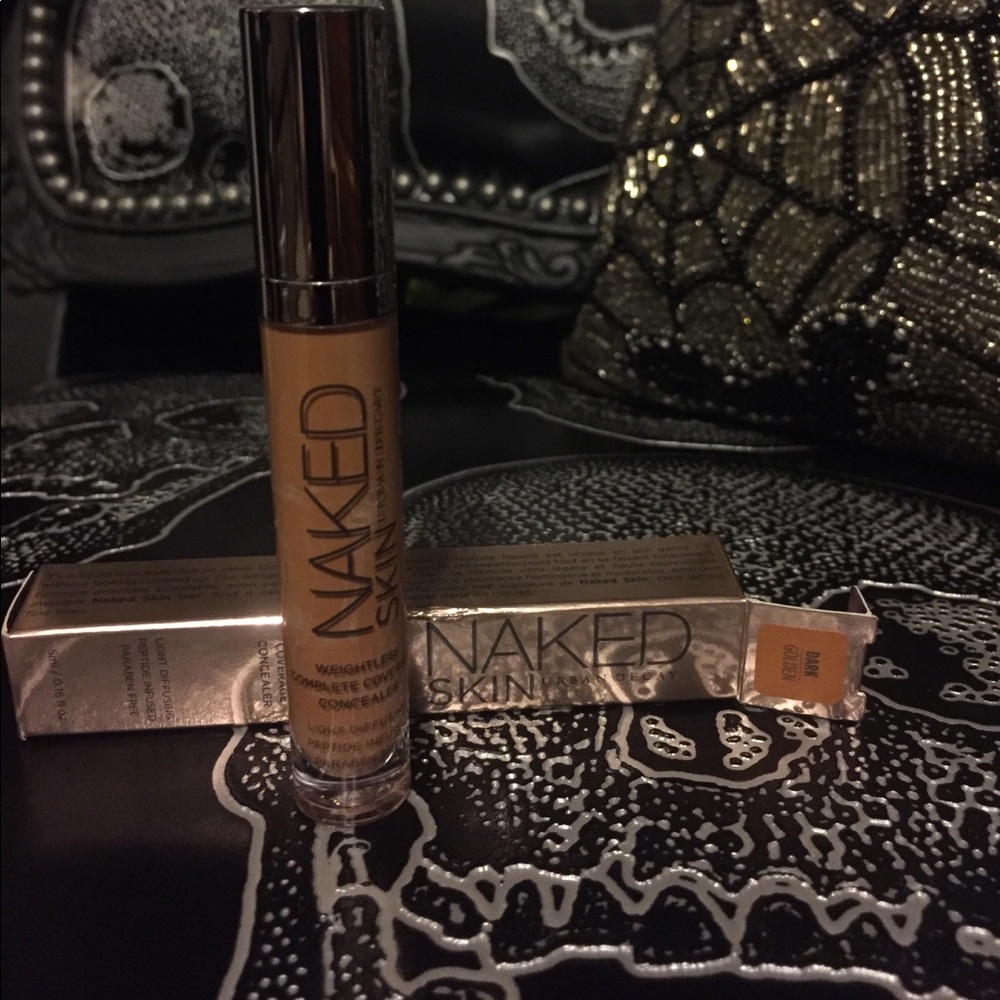 Urban Decay Naked Skin Concealer in DARK GOLDEN