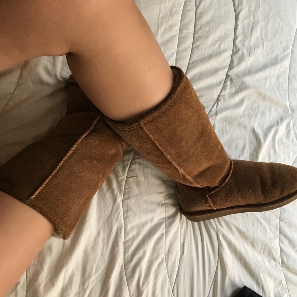Bearpaw boots