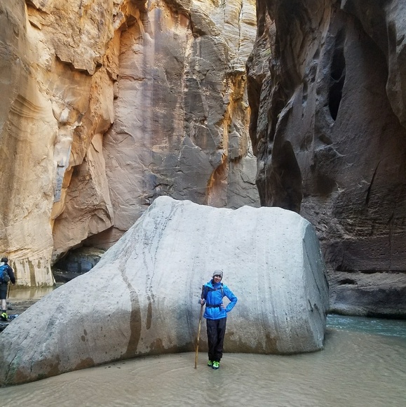 Meet the Posher - Picture 4 of 5