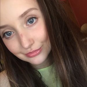 Meet your Posher, Kiersten