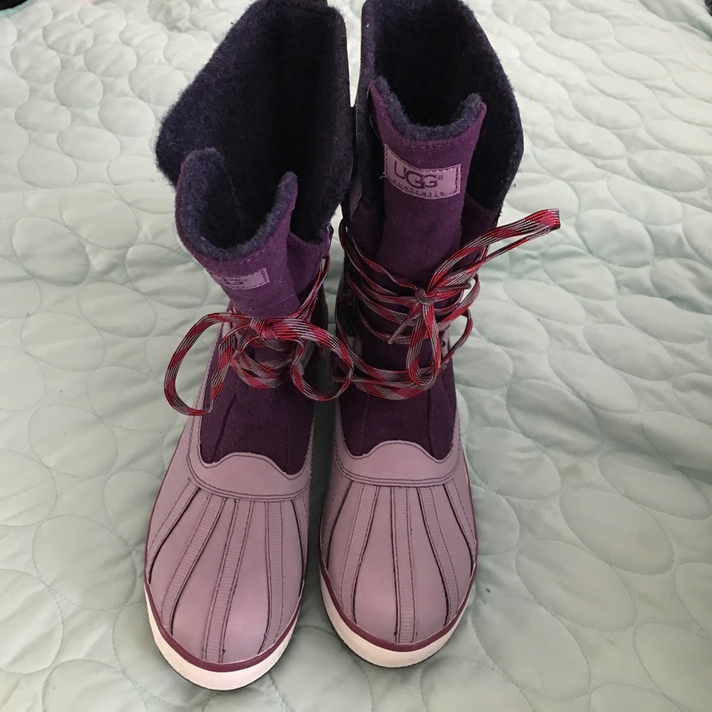 UGG Baroness Purple NWOB