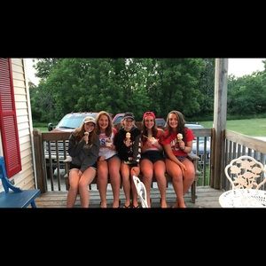 Meet your Posher, Grace