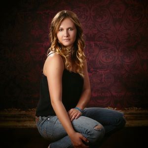 Meet your Posher, Kaylin