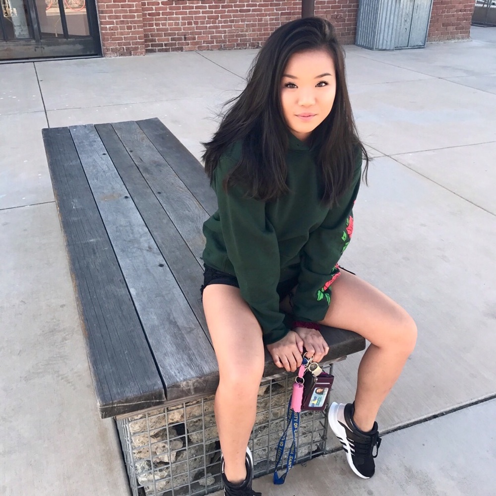 Meet your Posher, Tiffany