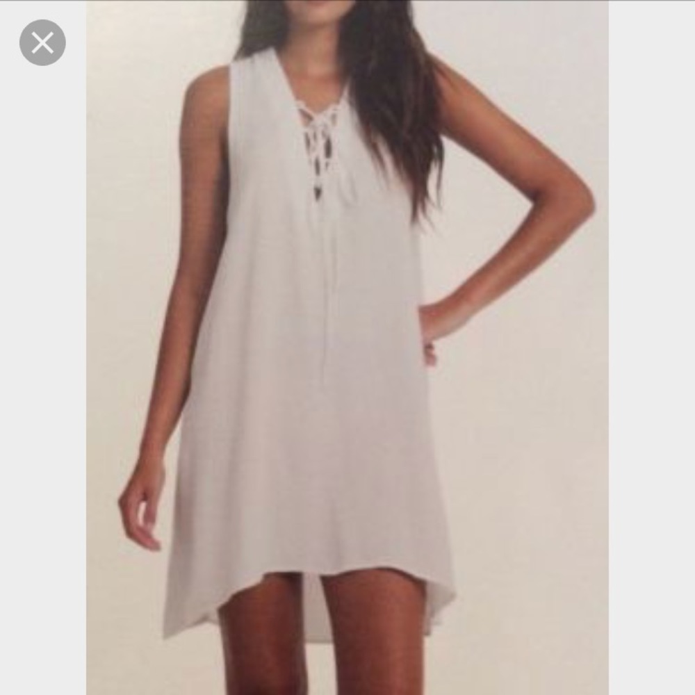White lace up dress