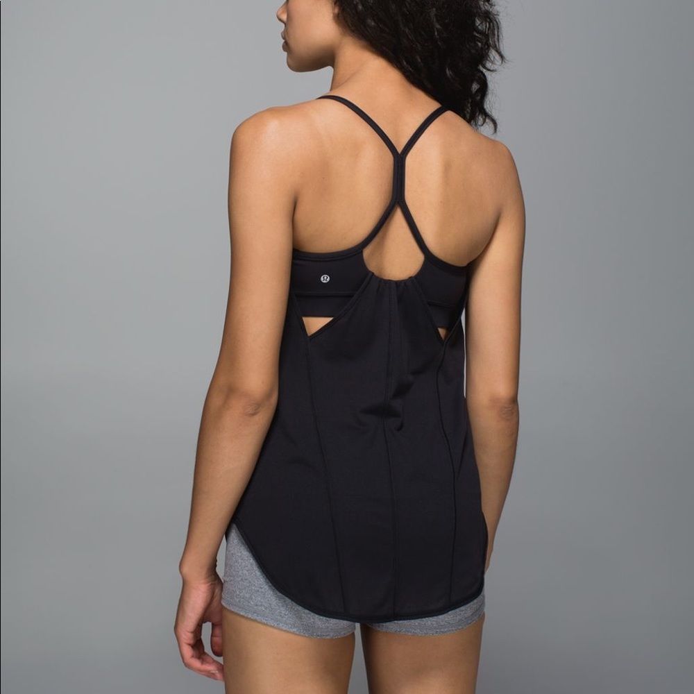 Lululemon roll out tank Size 2