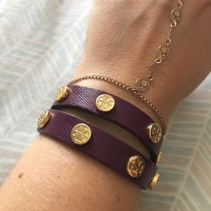 Tory Butch Logo leather stud bracelet