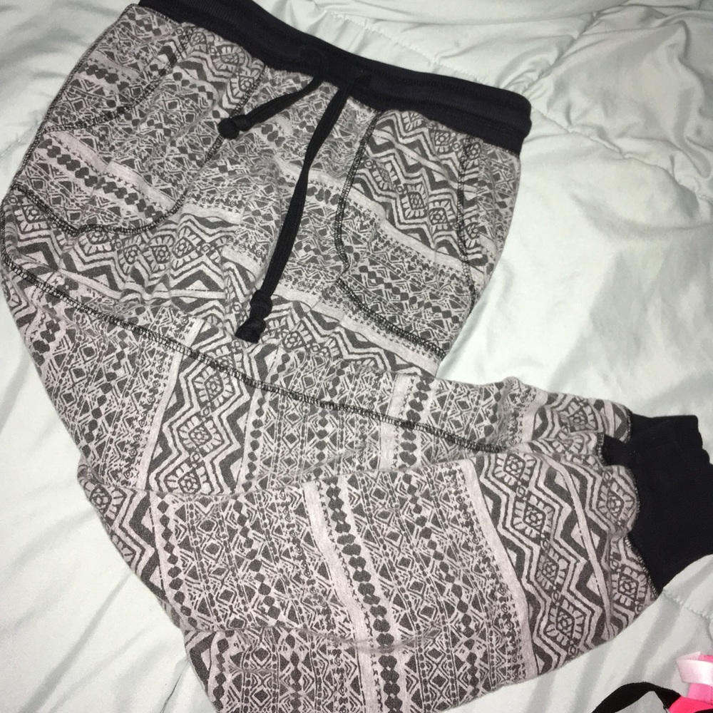 Rue 21 Joggers