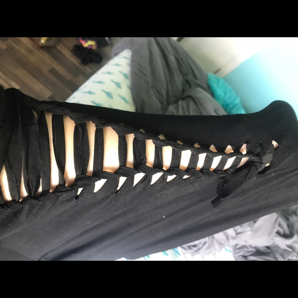 Long sleeve cut open back