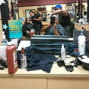 Meet your Posher, Ingrid