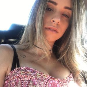 Meet your Posher, Beatriz