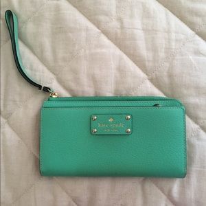 Kate Spade Wristlet Wallet