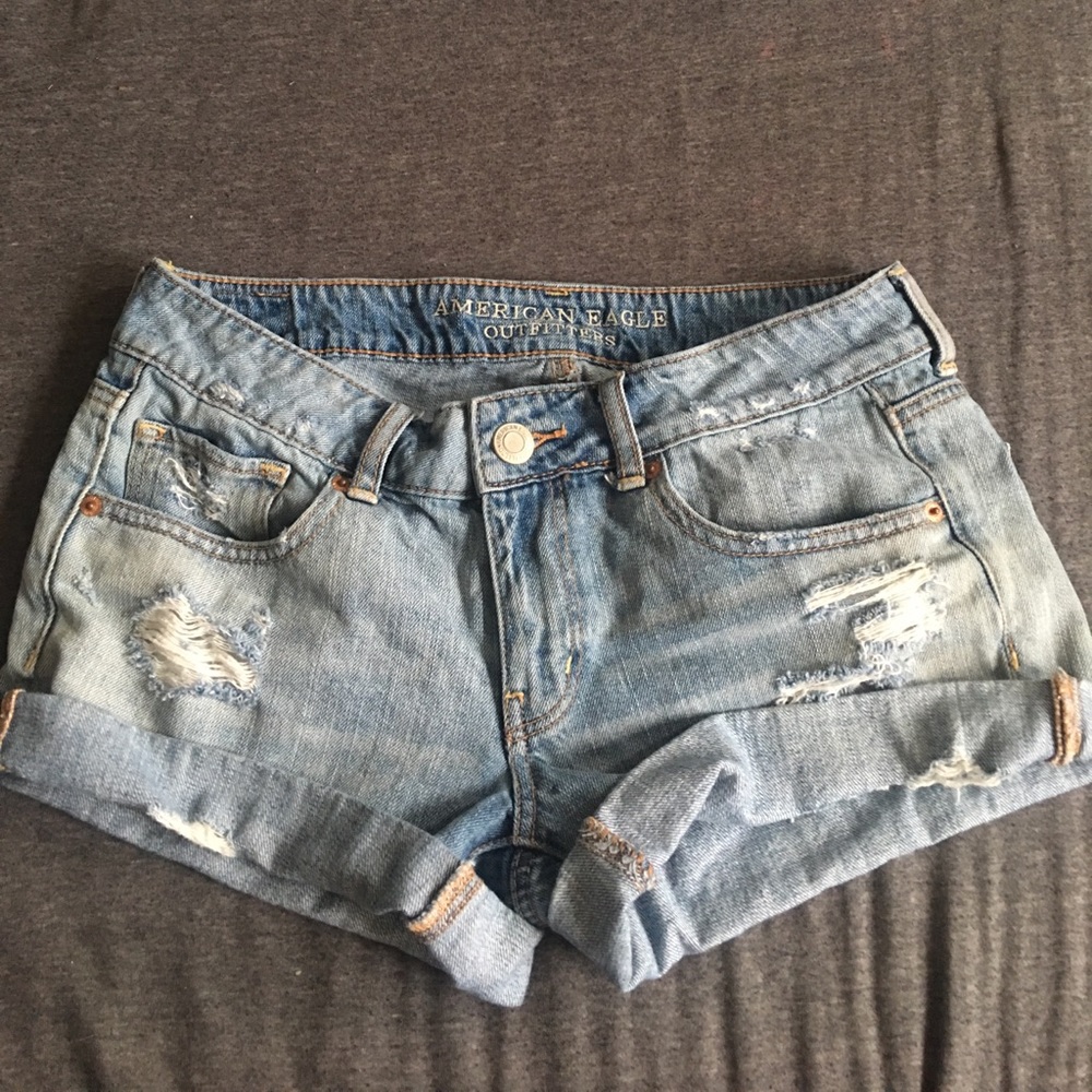 american eagle shorts!:)