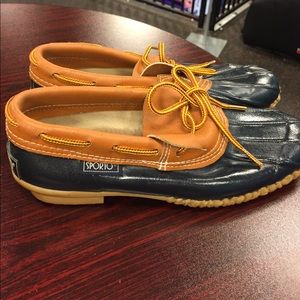 Sporto duck boots sz 8, fit generous