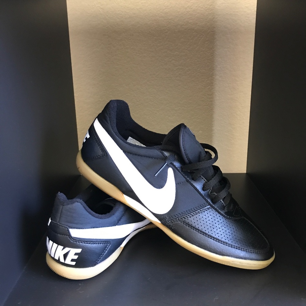 nike originals