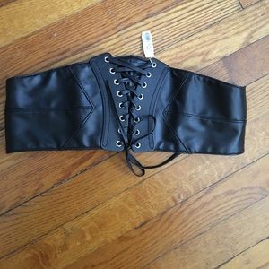 Corset lace up belt NWT size S/M