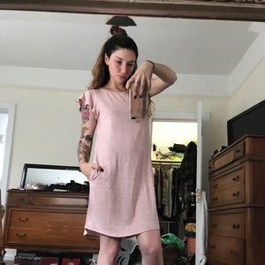 25% OFF BUNDLES Lila rose dress with pockets! 😭