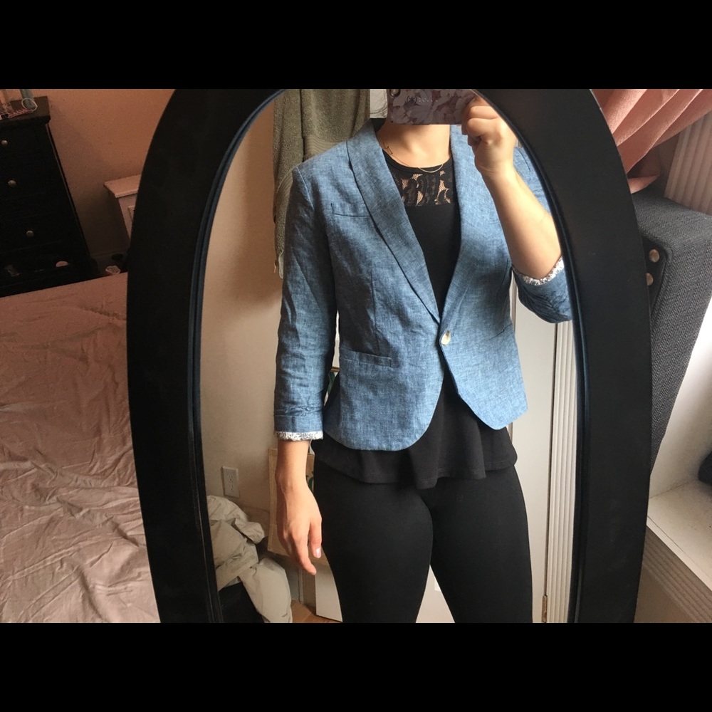 Blue linen blazer!