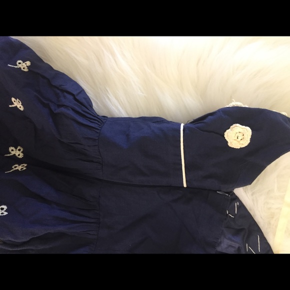 Navy Dress w/ Embroidered Flowers, size small - Picture 7 of 8