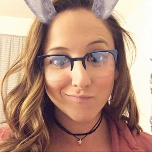 Meet your Posher, Jaclyn