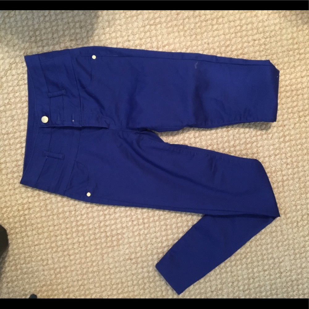 Blue skinny jeans