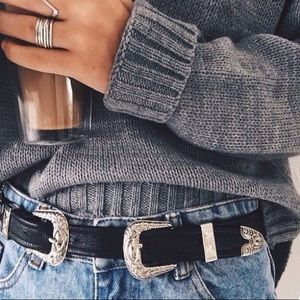 Double buckle belt