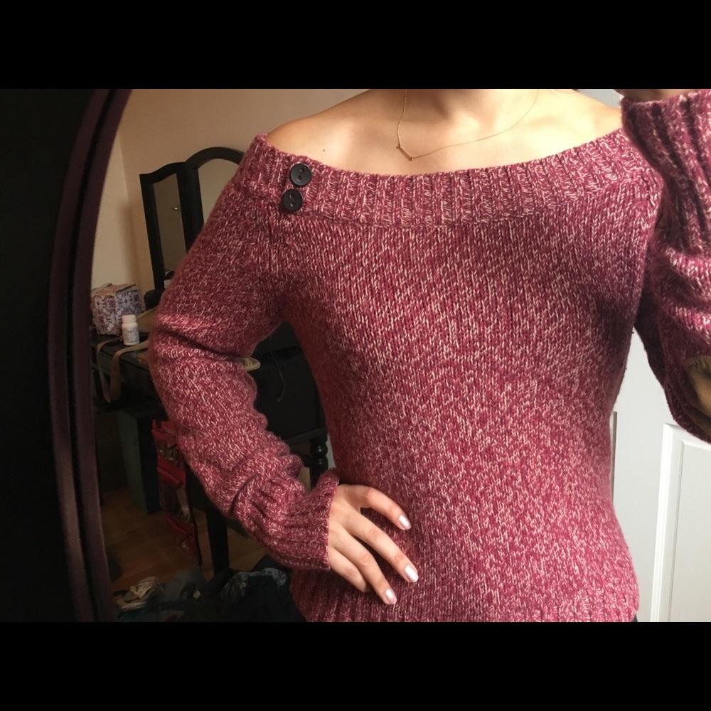 Off shoulder sweater!