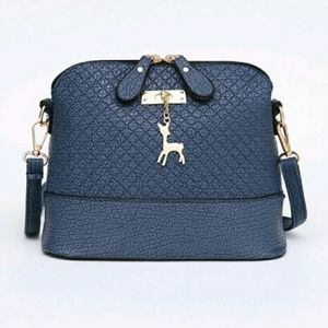 Deer Shell Purse