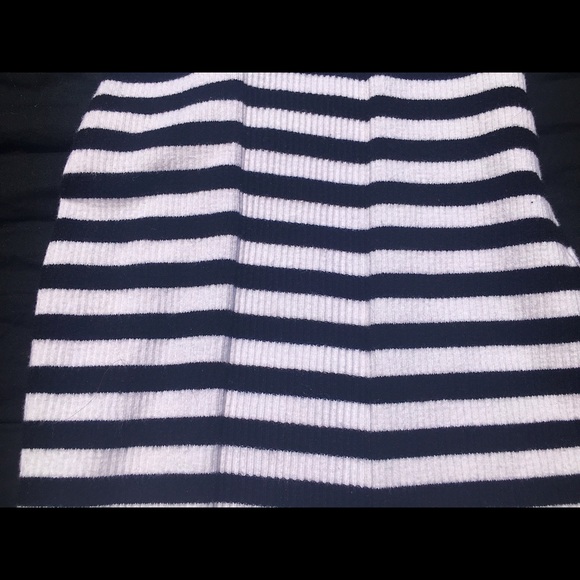 Guess lace up sweater dress - Picture 3 of 3