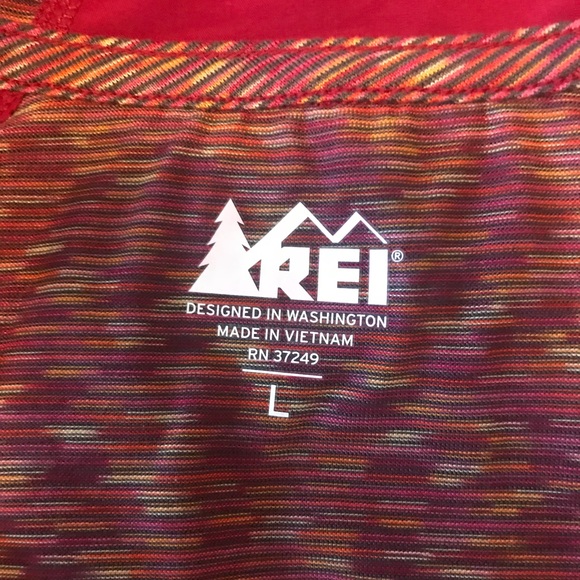REI Pullover ⛰🍒 - Picture 5 of 7