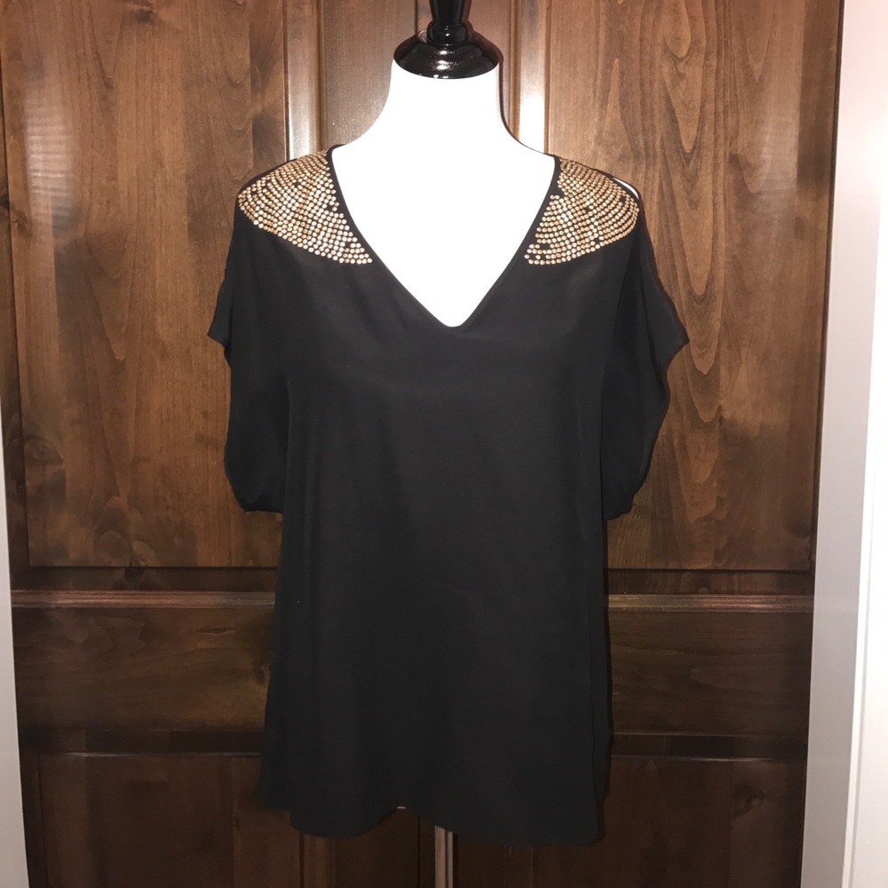 Parker cutout tank in blk with gold studs