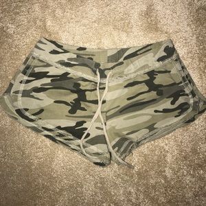 Camo comfy shorts