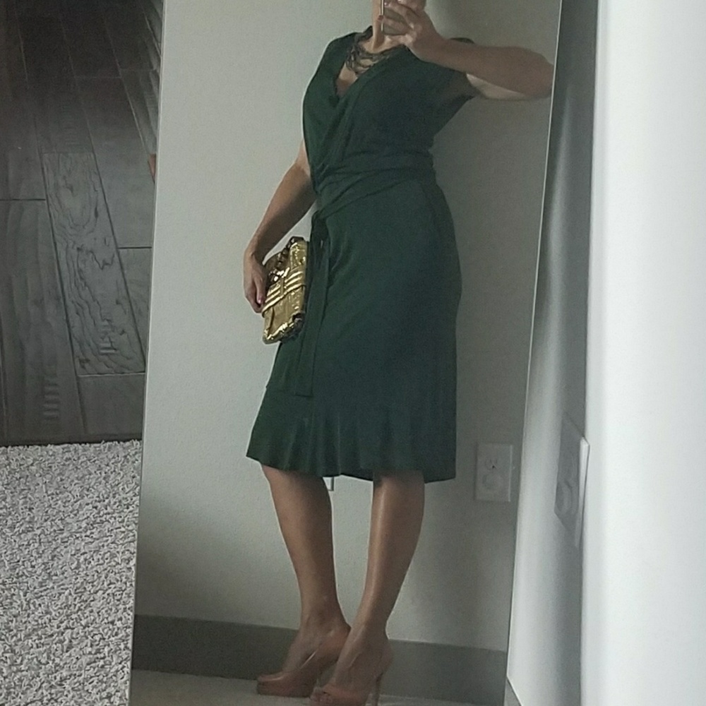 Dress - Picture 2 of 2