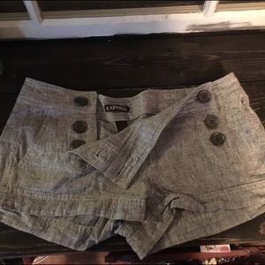 Linen light gray shorts
