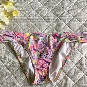VS Bikini bottom