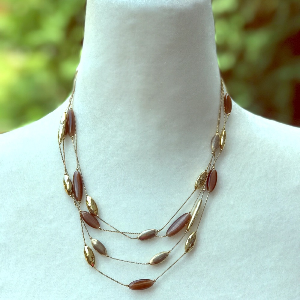 Gold and brown bead ✨Monet✨necklace