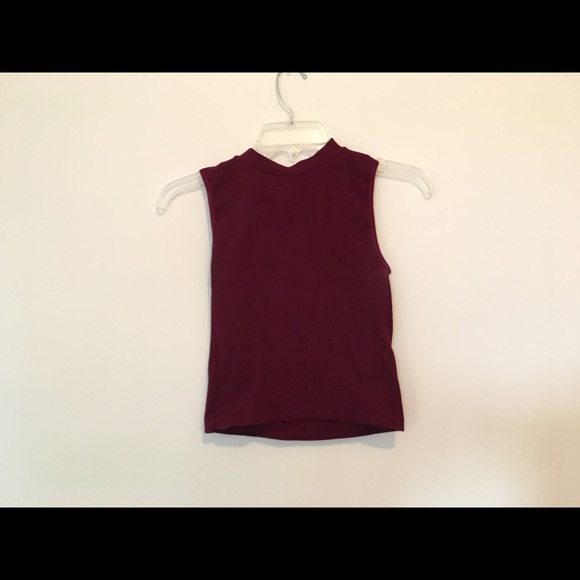 Maroon crop top! - Picture 4 of 4