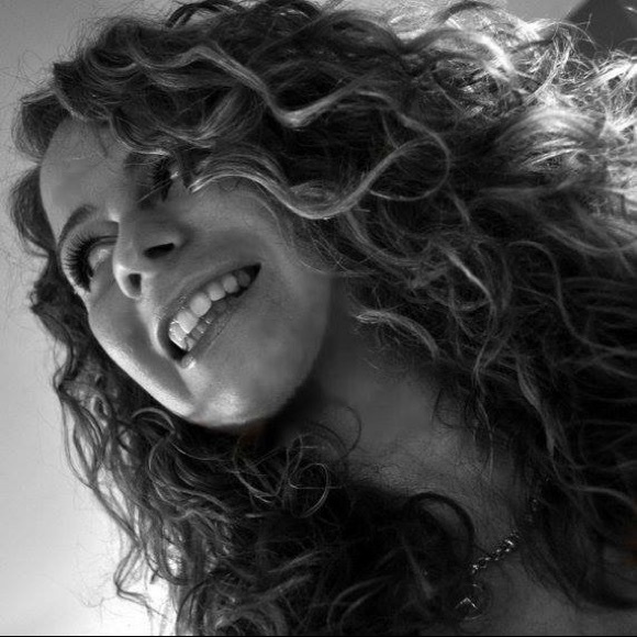 Meet your Posher, Gabrielle - Picture 4 of 8