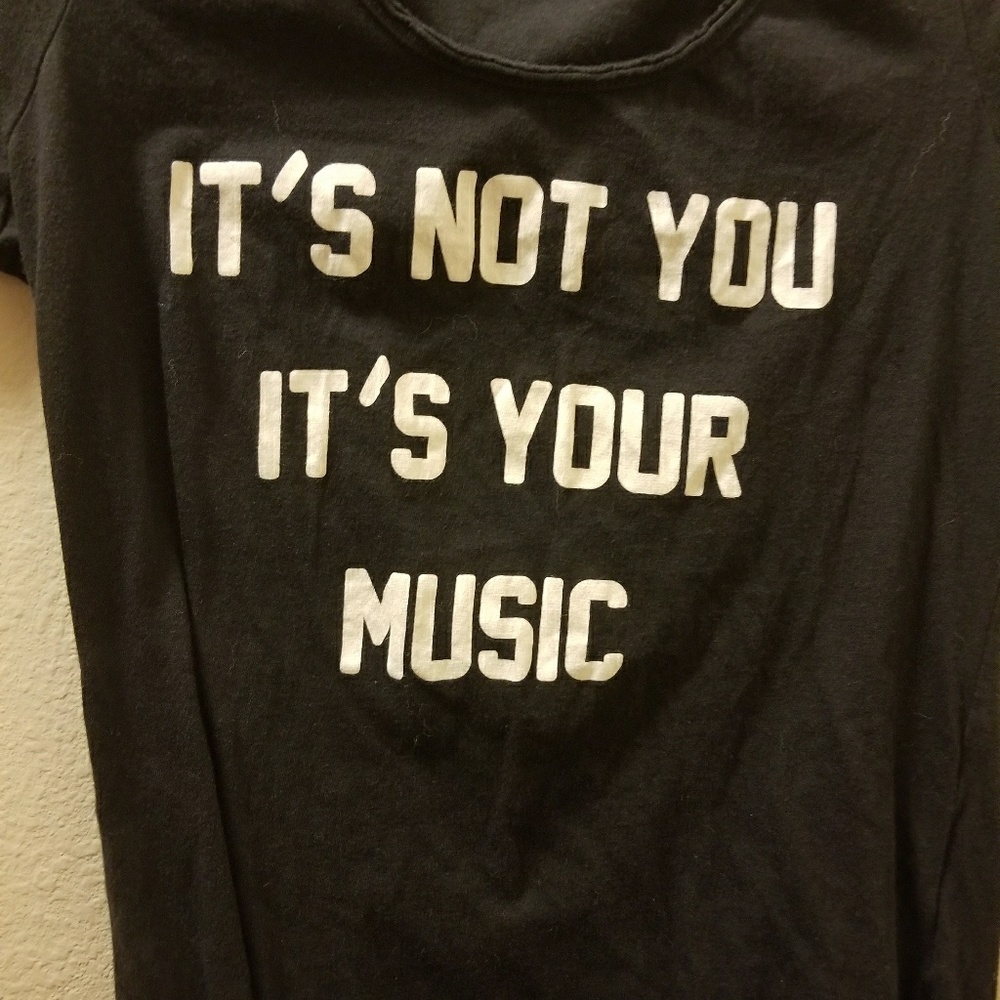 Hot topic shirt