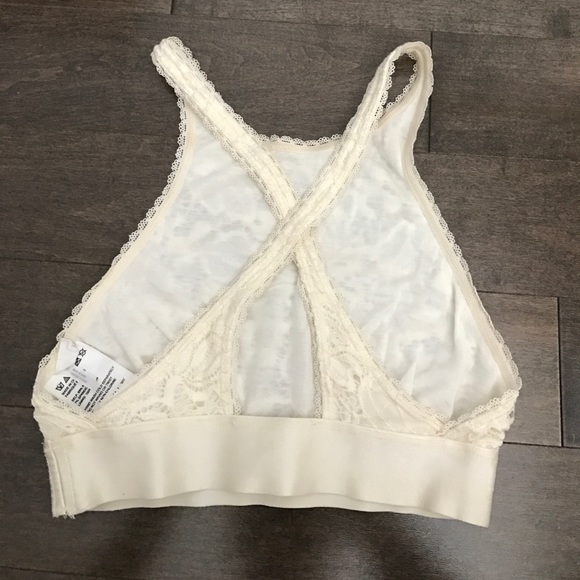 Urban Outfitters Lace Bralette - Picture 2 of 3