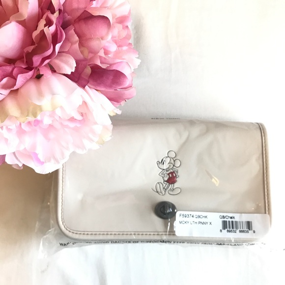 Coach x Disney Mickey Leather Penny crossbody bag - Picture 4 of 7