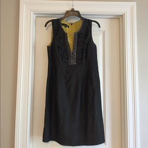 Short sleeveless summer dress. Great for a wedding